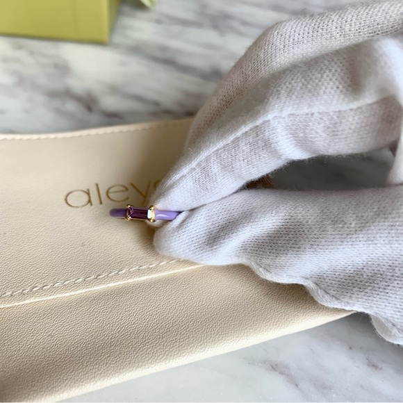 💜 Lavender Purple Gem Gold 925 Sterling Silver Enamel Ring - Picture 4 of 4